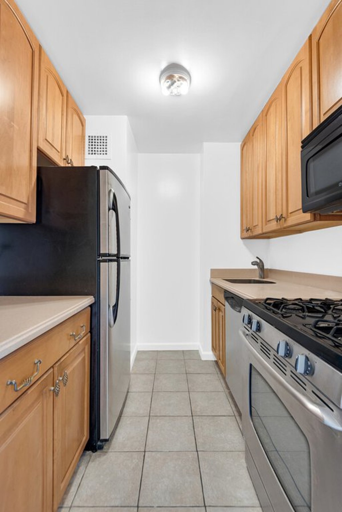 Photo for CONTINENTAL TOWERS - 401 West End Avenue Cooperative in Upper West Side, Manhattan