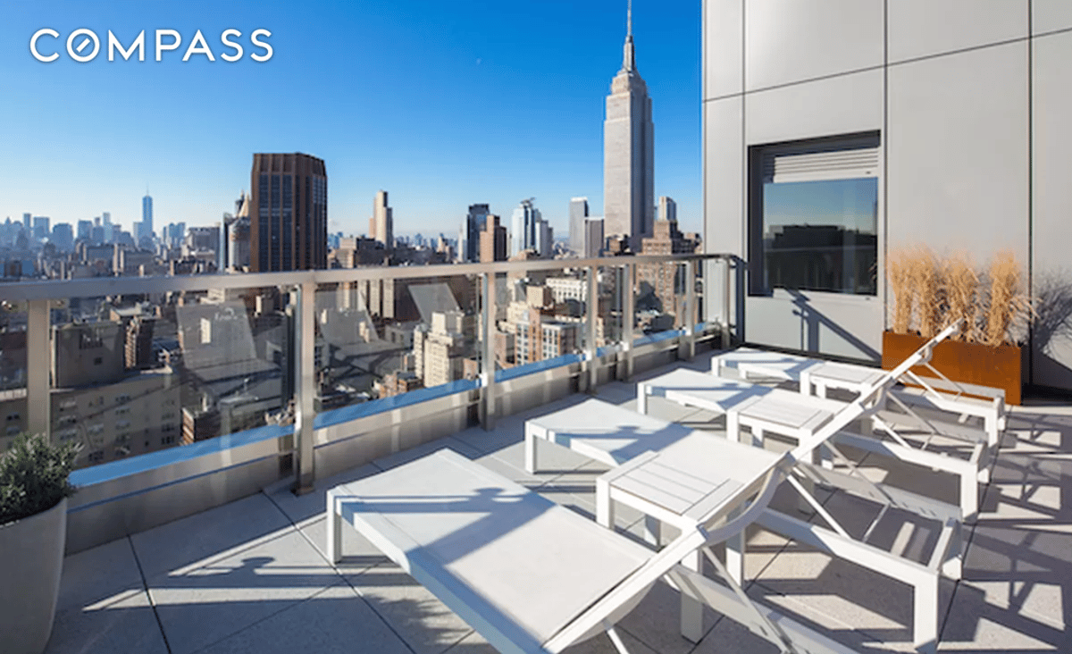 Photo for 325 Lexington Avenue - 325 Lexington Avenue Condominium in Murray Hill, Manhattan