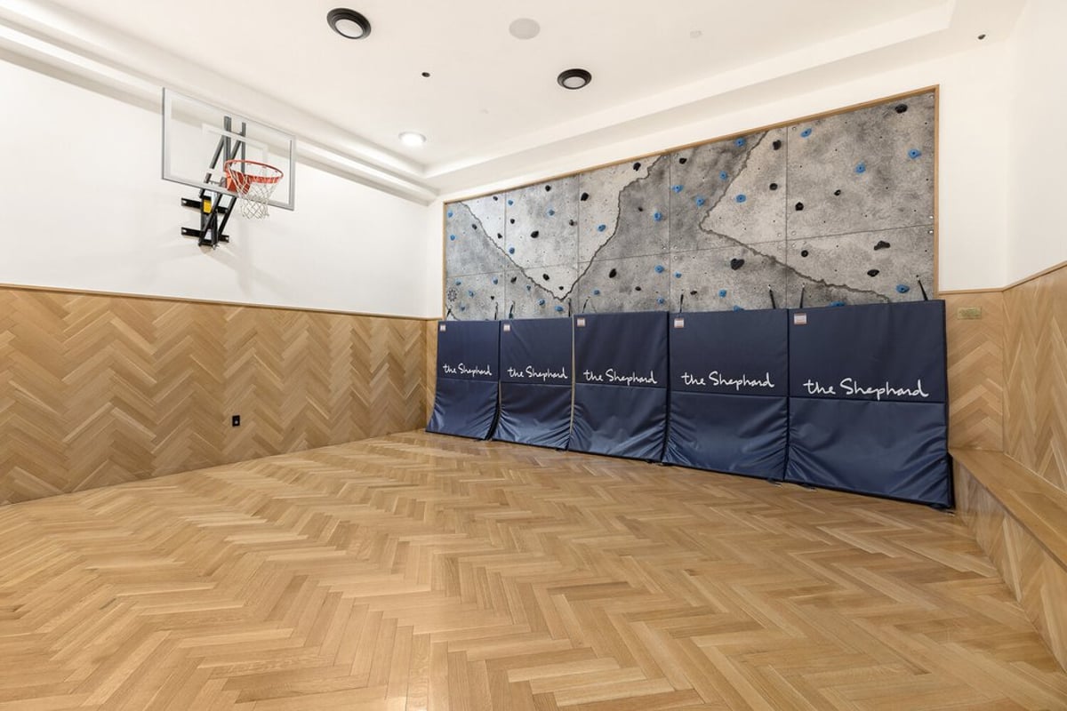 Photo for The Shephard - 275 West 10th Street Condominium in West Village, Manhattan