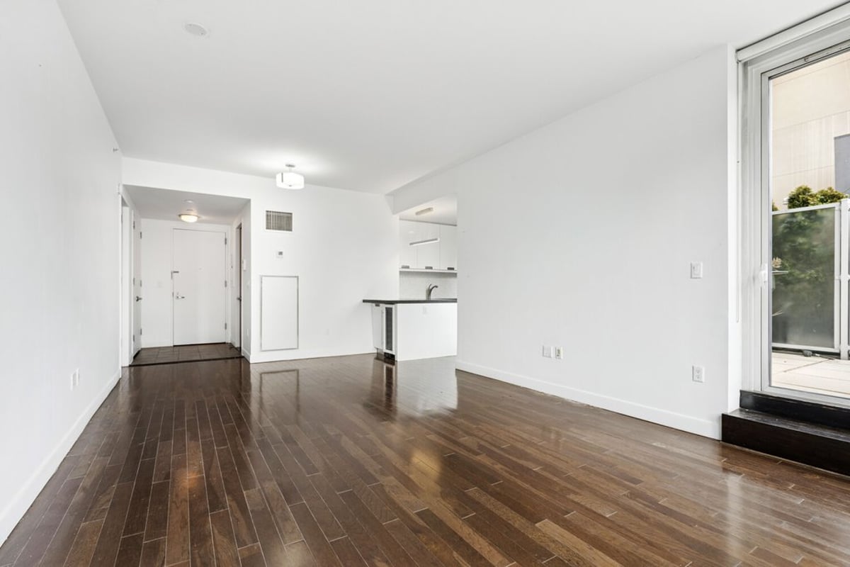 Photo for Onyx Chelsea - 261 West 28th Street Condominium in Chelsea, Manhattan