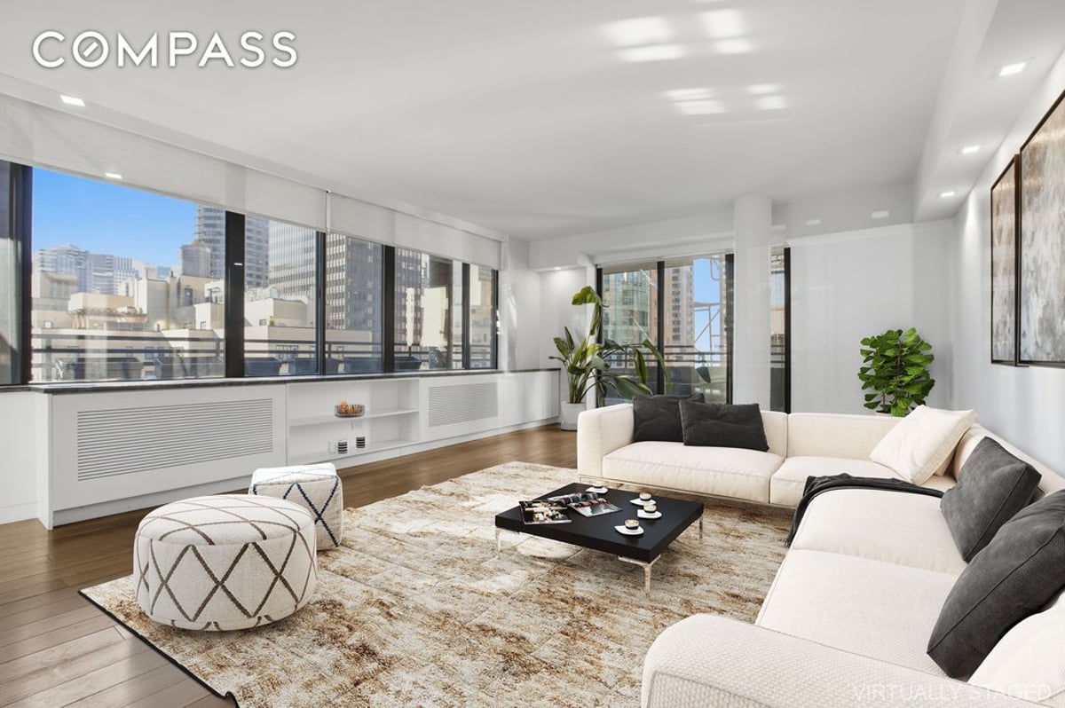 Photo for 309 East 49th Street - 309 East 49th Street Condominium in Midtown East, Manhattan