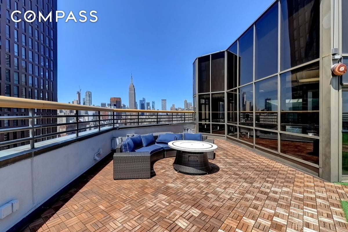 Photo for Manhattan Place - 630 First Avenue Condominium in Midtown East, Manhattan