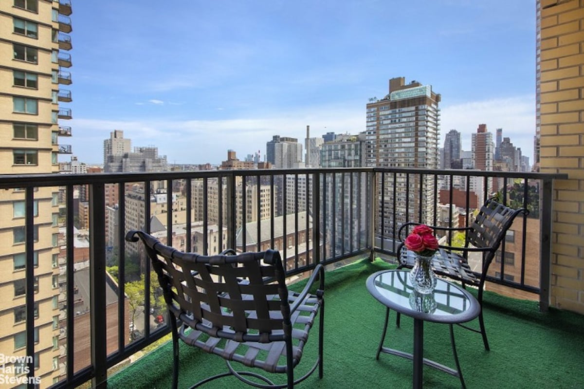Photo for East Winds Condominium - 345 East 80th Street Condominium in Upper East Side, Manhattan