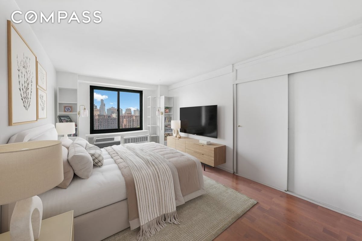 Photo for 185 Hall Street - 185 Hall Street Cooperative in Clinton Hill, Brooklyn