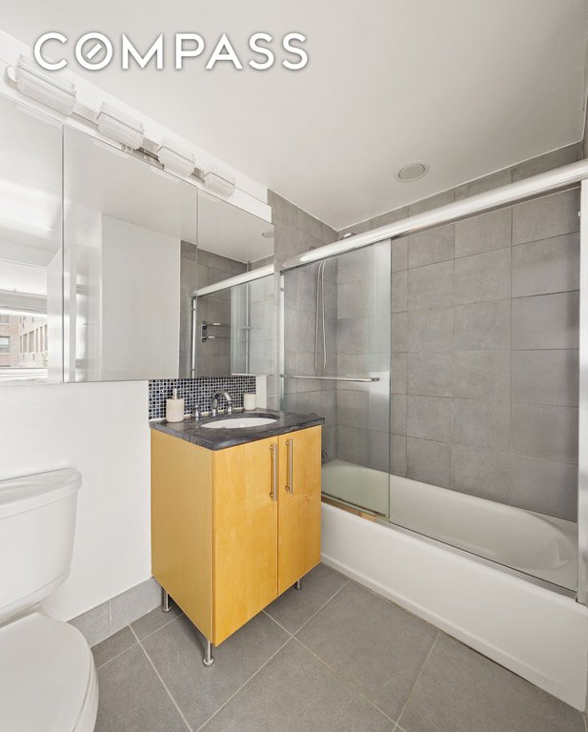 Photo for 242 East 25th Street - 242 East 25th Street Cooperative in Gramercy Park, Manhattan