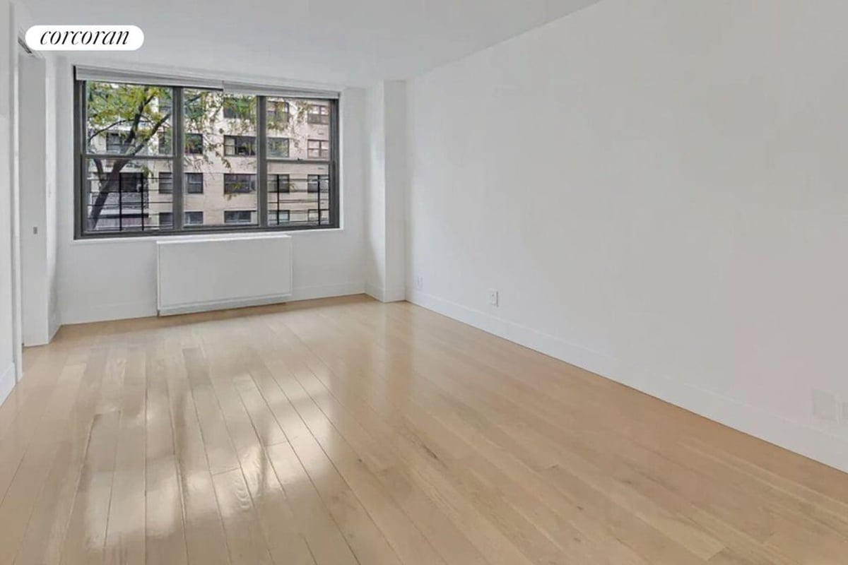 Photo for 565 West End Avenue - 565 West End Avenue Cooperative in Upper West Side, Manhattan