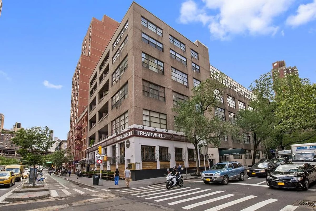 Photo for Beekman Condominium - 350 East 62nd Street Condominium in Upper East Side, Manhattan