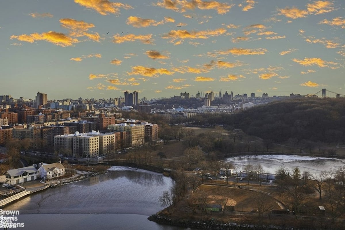 Photo for The Blue Building - 2400 Johnson Avenue Cooperative in West Bronx, Bronx