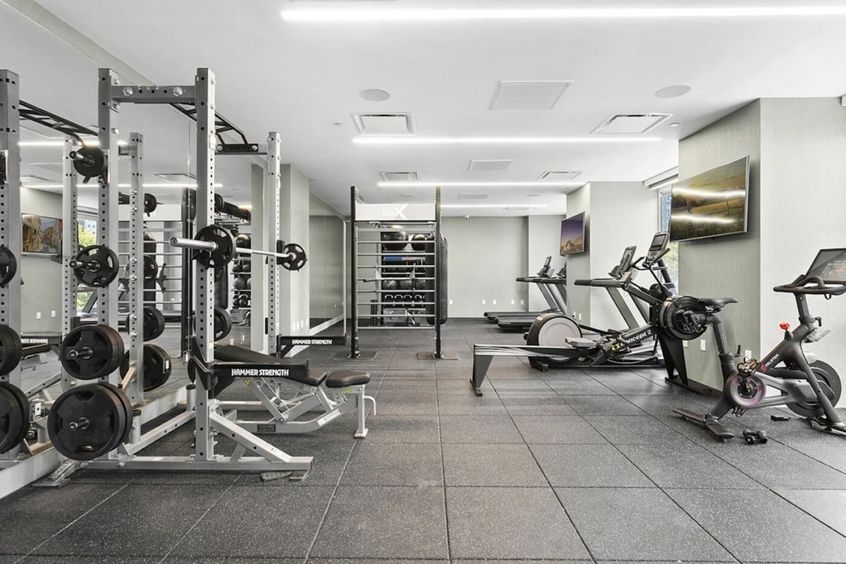 Photo for 1399 Park Avenue - 1399 Park Avenue Condominium in East Harlem, Manhattan