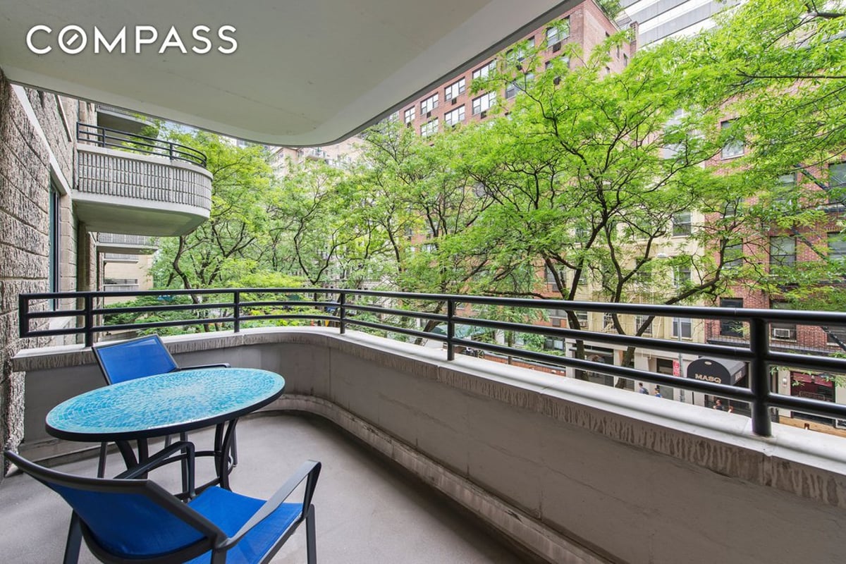 Photo for 309 East 49th Street - 309 East 49th Street Condominium in Midtown East, Manhattan