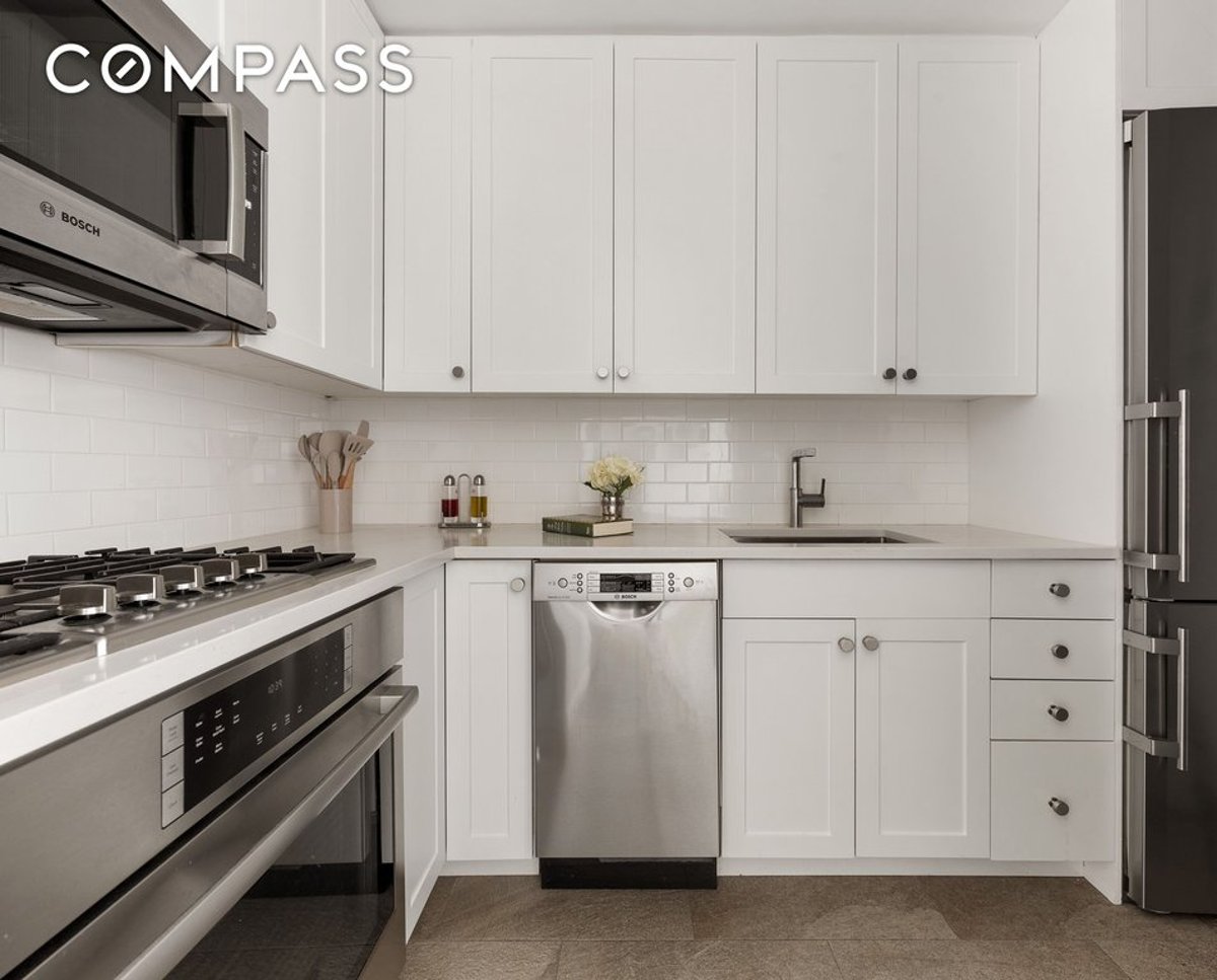 Photo for 32 Gramercy Park South - 32 Gramercy Park South Cooperative in Gramercy Park, Manhattan