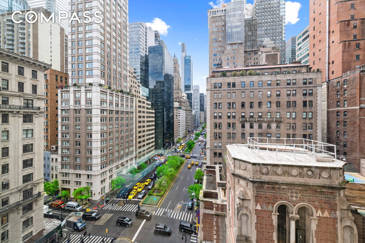 Photo for 530 Park Avenue - 530 Park Avenue Condominium in Upper East Side, Manhattan