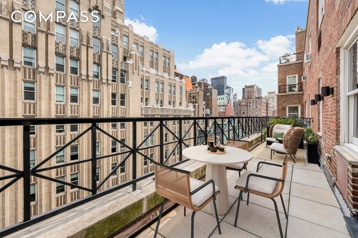 Photo for The John Murray House - 220 Madison Avenue Cooperative in Midtown, Manhattan