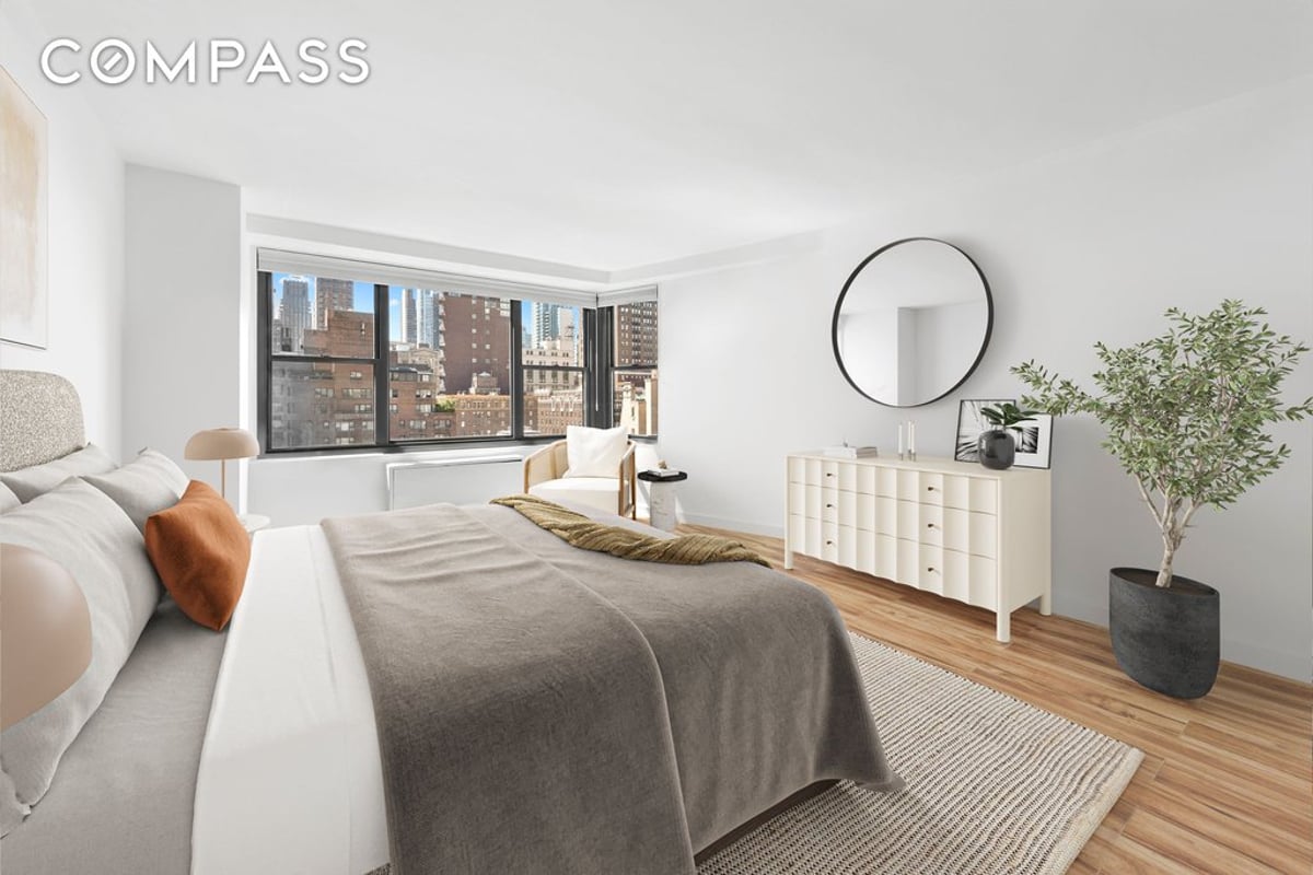Photo for The Elysabeth - 35 East 38th Street Condominium in Murray Hill, Manhattan