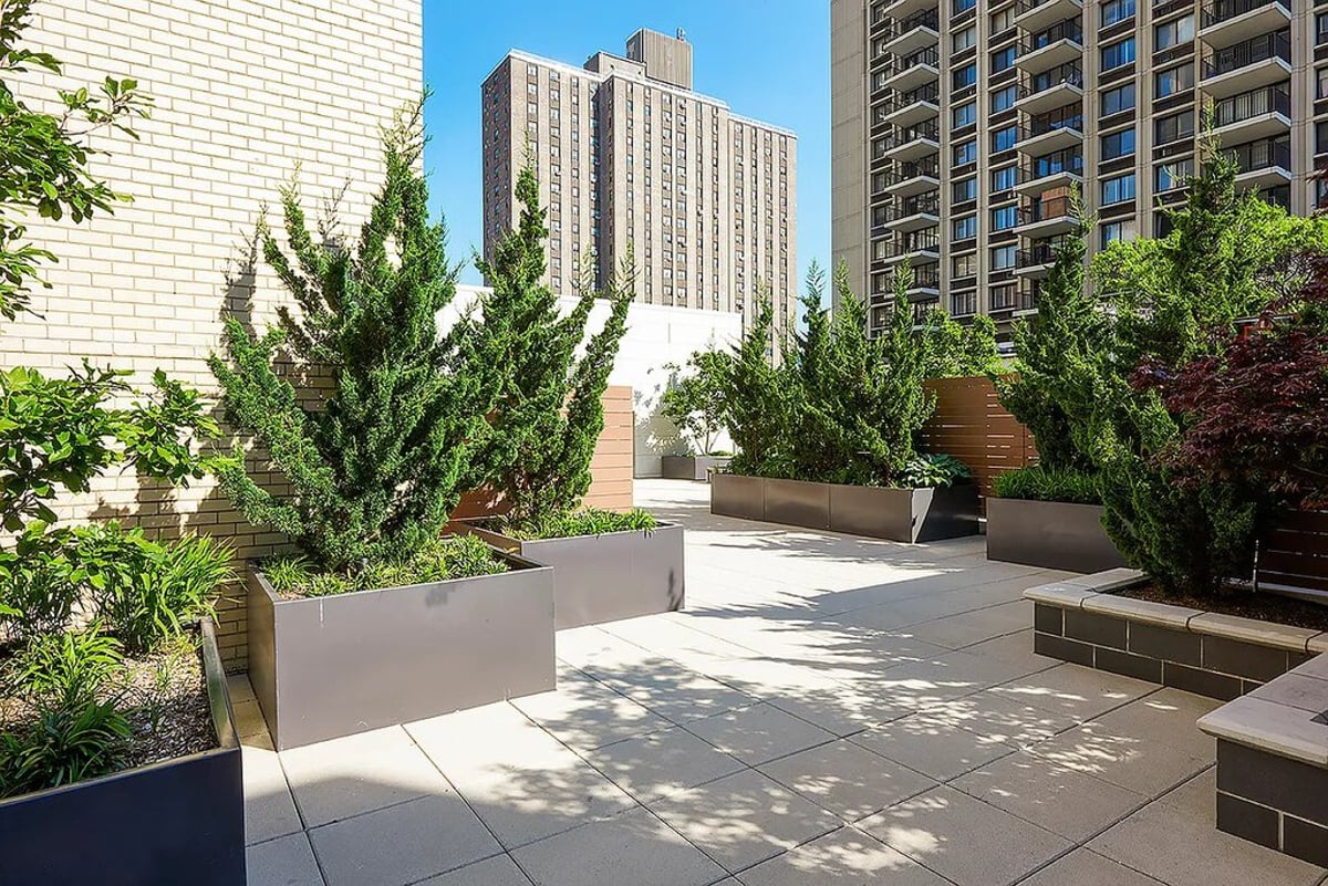 Photo for 100 West - 100 West 93rd Street Condominium in Upper West Side, Manhattan