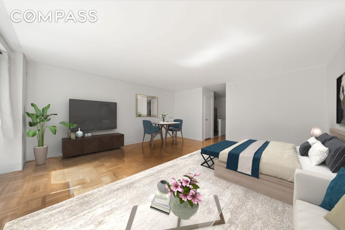 Photo for The Wendhorn - 139 East 33rd Street Cooperative in Murray Hill, Manhattan