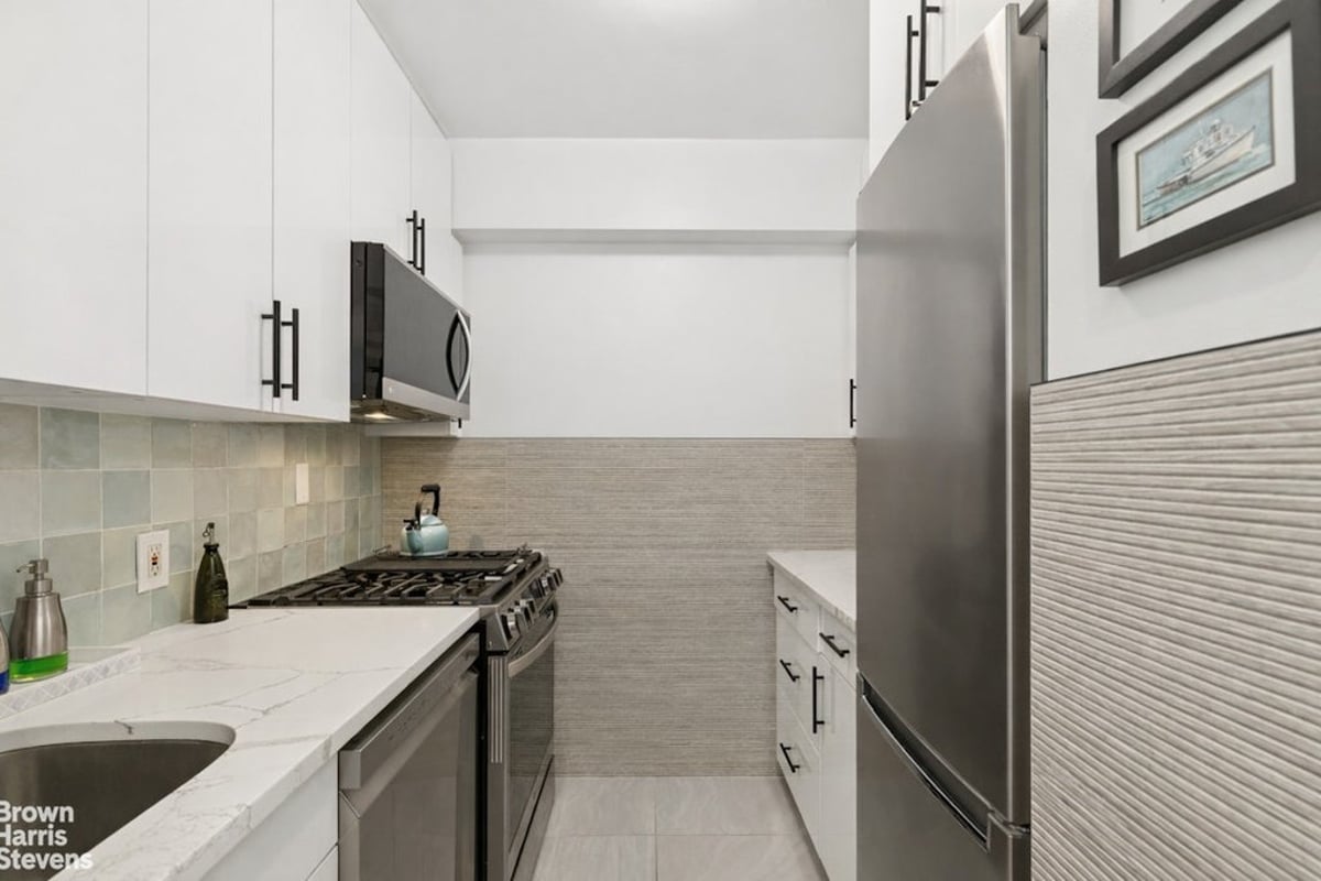 Photo for The Chelsea Seventh Condominium - 170 West 23rd Street Condominium in Chelsea, Manhattan