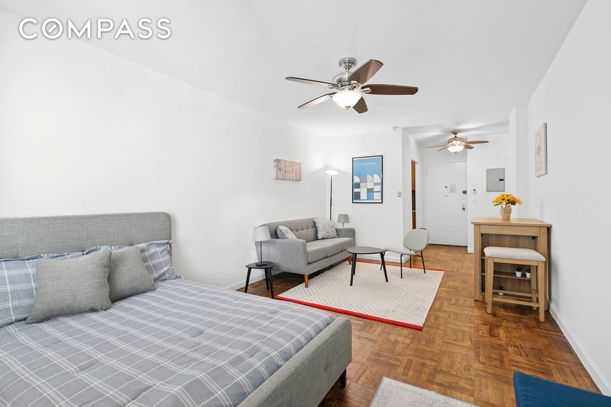 Photo for Gramercy East - 301 East 22nd Street Cooperative in Gramercy Park, Manhattan