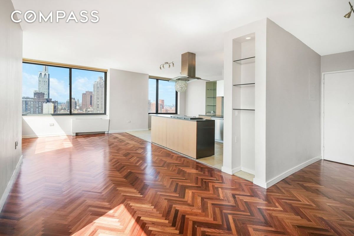 Photo for Leighton House - 360 East 88th Street Condominium in Upper East Side, Manhattan