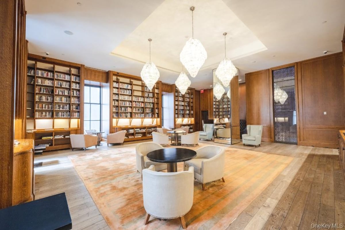 Photo for Cipriani Club Residences - 55 Wall Street Condominium in Financial District, Manhattan