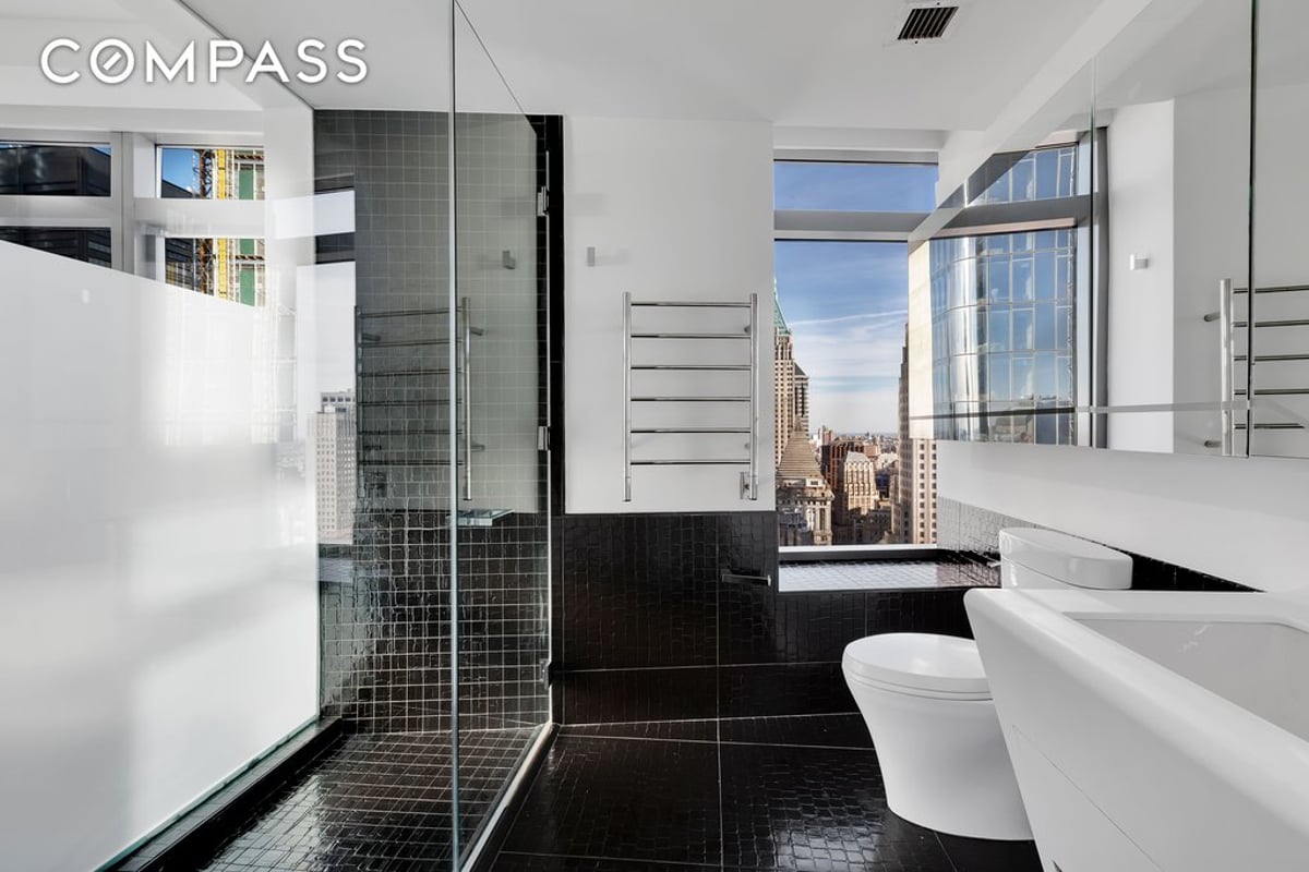 Photo for W Downtown Hotel & Residences - 123 Washington Street Condominium in Financial District, Manhattan