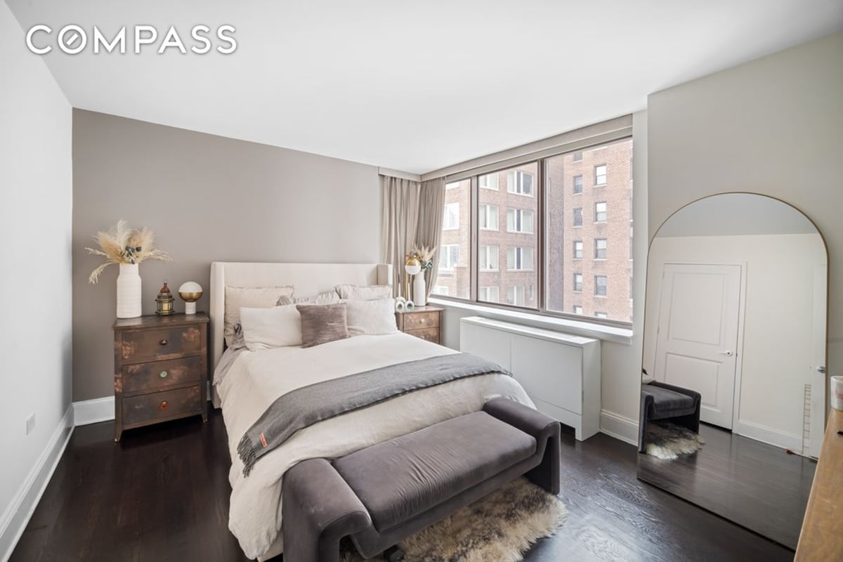 Photo for 300 East 64th Street - 300 East 64th Street Condominium in Upper East Side, Manhattan