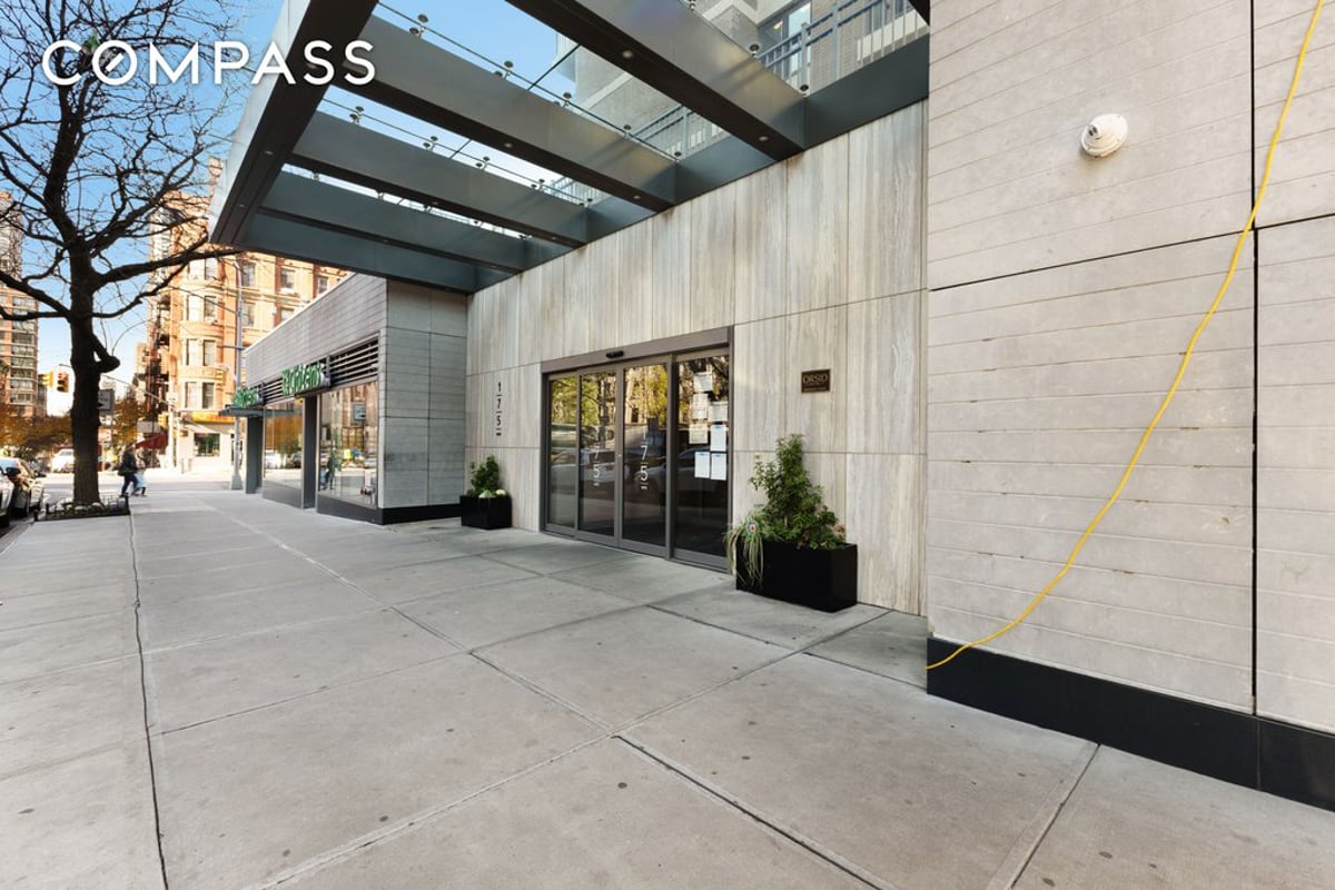 Photo for 175 W 95th Street - 175 West 95th Street Condominium in Upper West Side, Manhattan