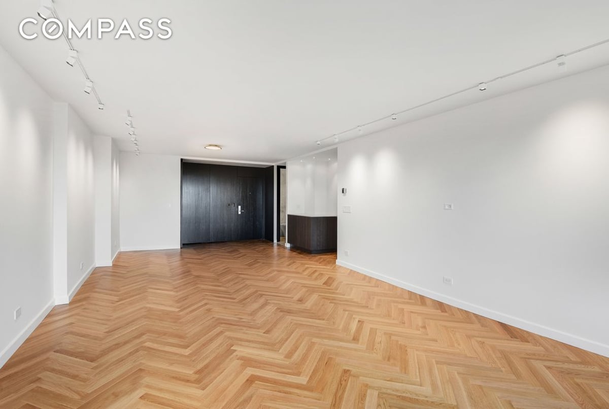 Photo for 200 Central Park South - 200 Central Park South Cooperative in Midtown, Manhattan