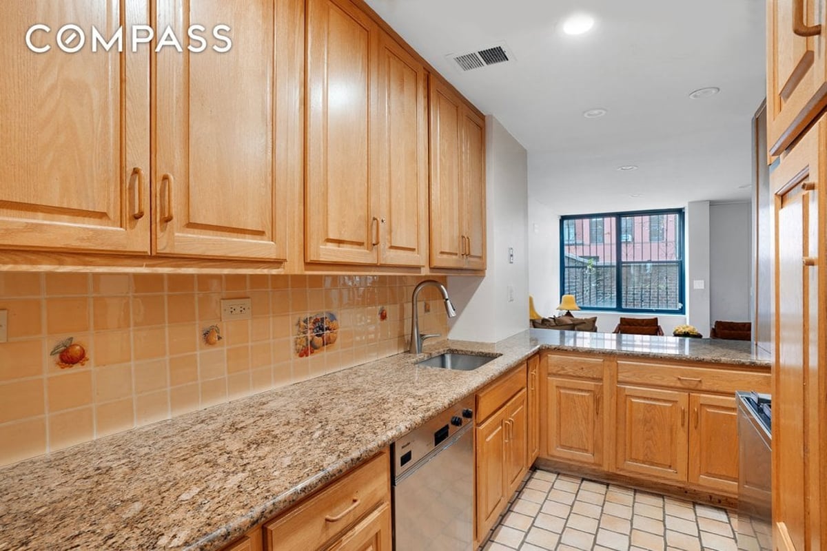 Photo for 75 Henry Street - 75 Henry Street Cooperative in Brooklyn Heights, Brooklyn