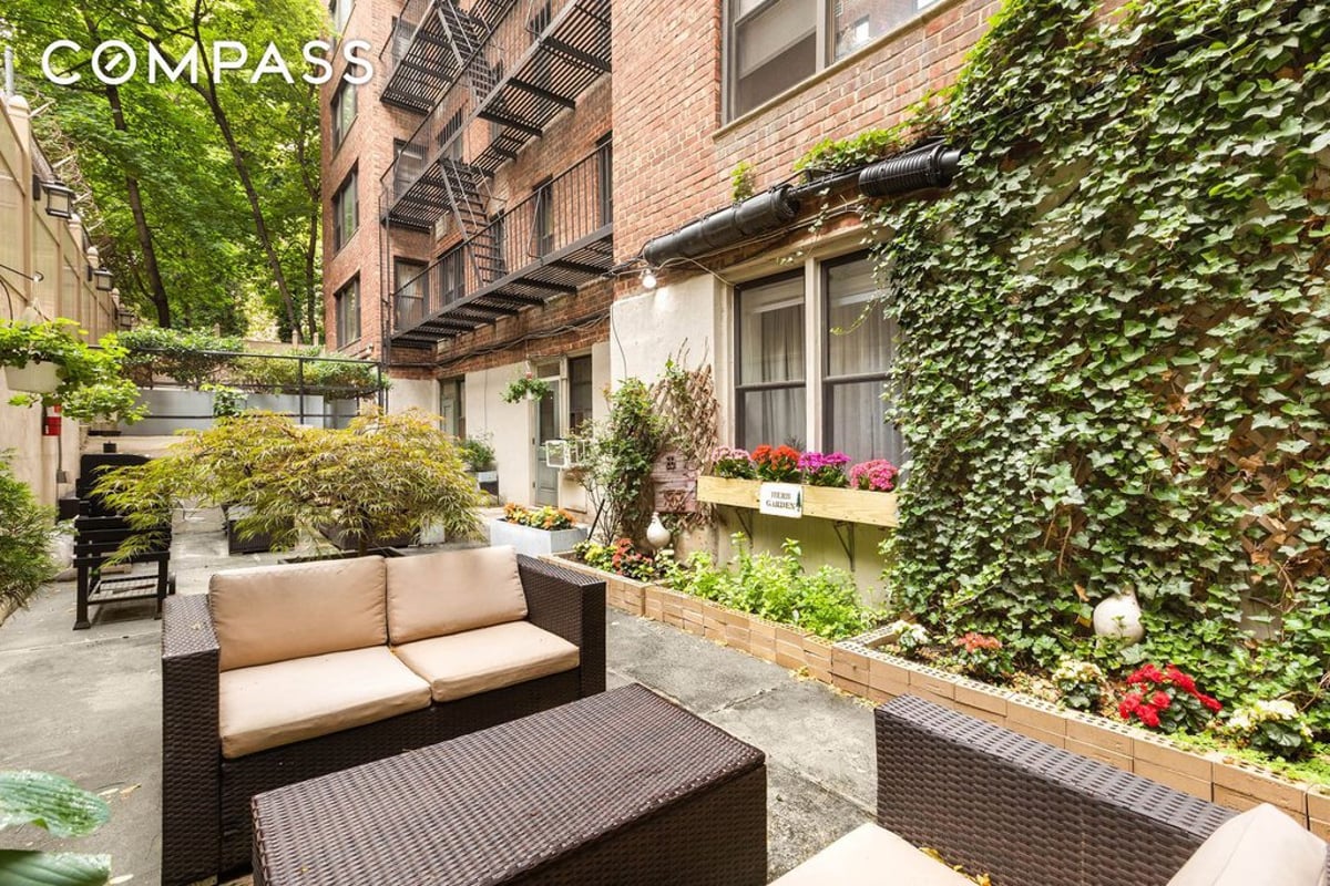 Photo for 342 East 53rd Street - 342 East 53rd Street Cooperative in Midtown East, Manhattan