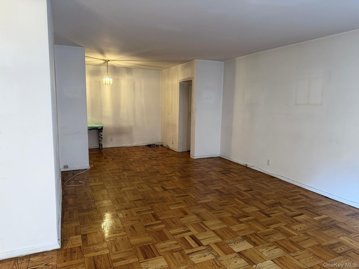 Photo for Yorkgate - 405 East 63rd Street Cooperative in Upper East Side, Manhattan