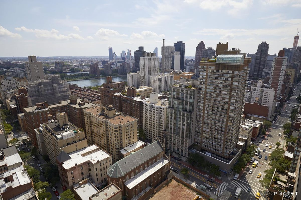 Photo for East Winds Condominium - 345 East 80th Street Condominium in Upper East Side, Manhattan