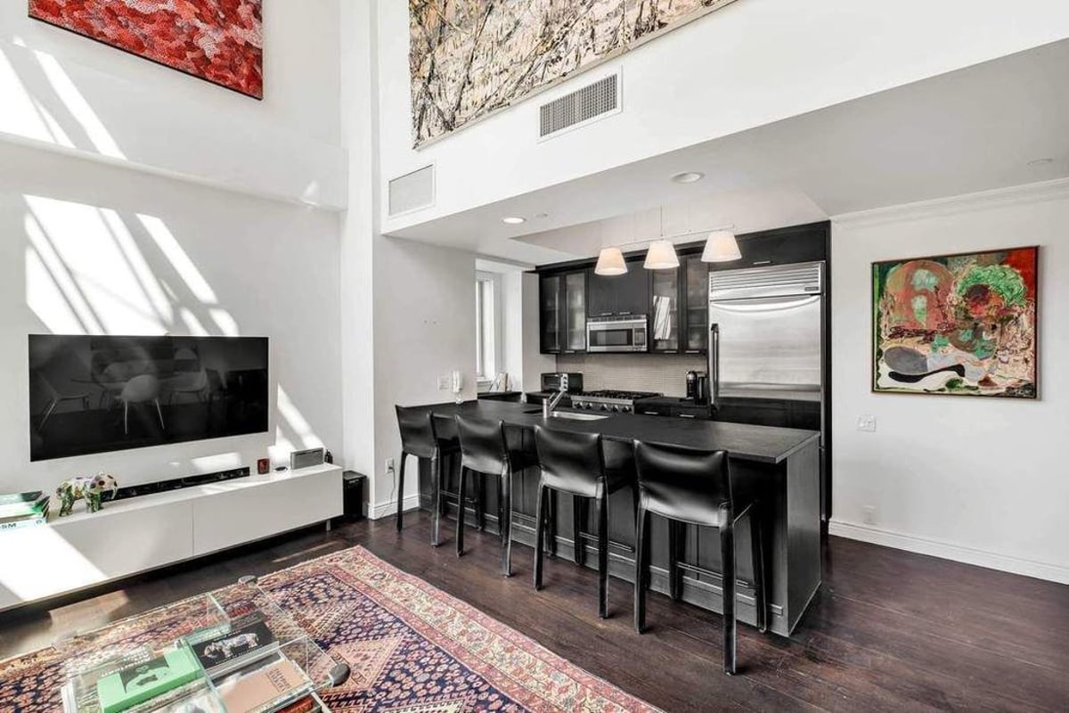 Photo for 205 East 59th Street - 205 East 59th Street Condominium in Upper East Side, Manhattan