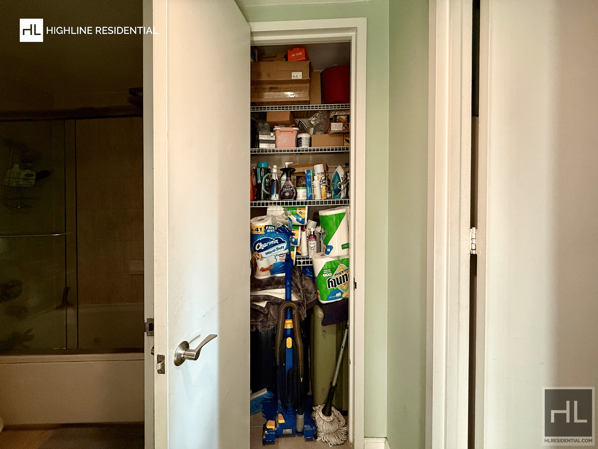 Photo for Sterling Plaza - 255 East 49th Street Condominium in Midtown East, Manhattan