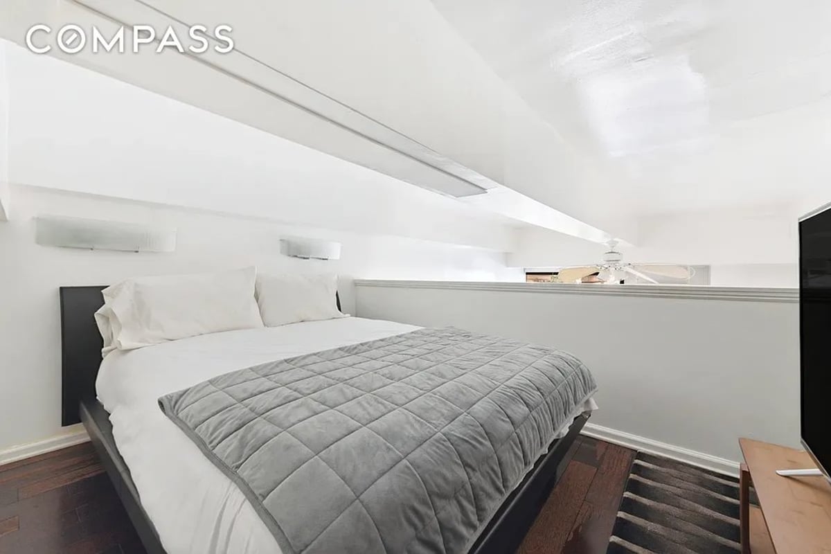 Photo for Beekman Condominium - 350 East 62nd Street Condominium in Upper East Side, Manhattan