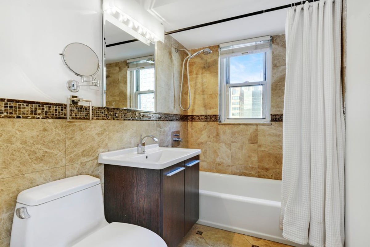 Photo for Riverview East - 251 East 32nd Street Cooperative in Murray Hill, Manhattan