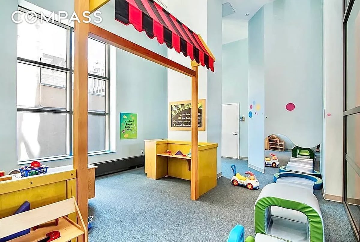 Photo for 10 West End Avenue - 10 West End Avenue Condominium in Midtown West, Manhattan