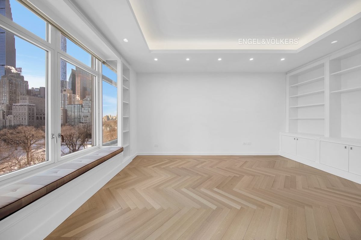 Photo for 15 CPW - 15 Central Park West Condominium in Upper West Side, Manhattan