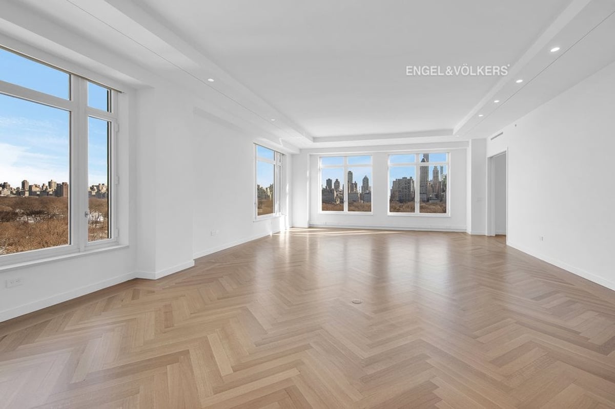 Photo for 15 CPW - 15 Central Park West Condominium in Upper West Side, Manhattan