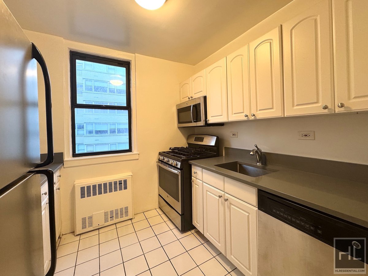 Photo for 435 East 79th - 435 East 79th Street Rental Building in Yorkville, Manhattan