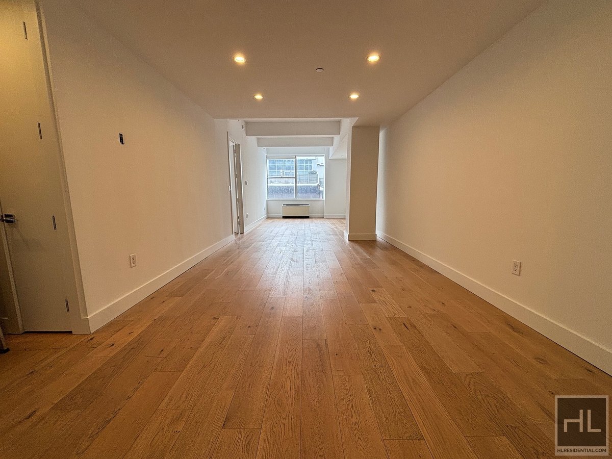 Photo for Tribeca House - 50 Murray Street Rental Building in Tribeca, Manhattan