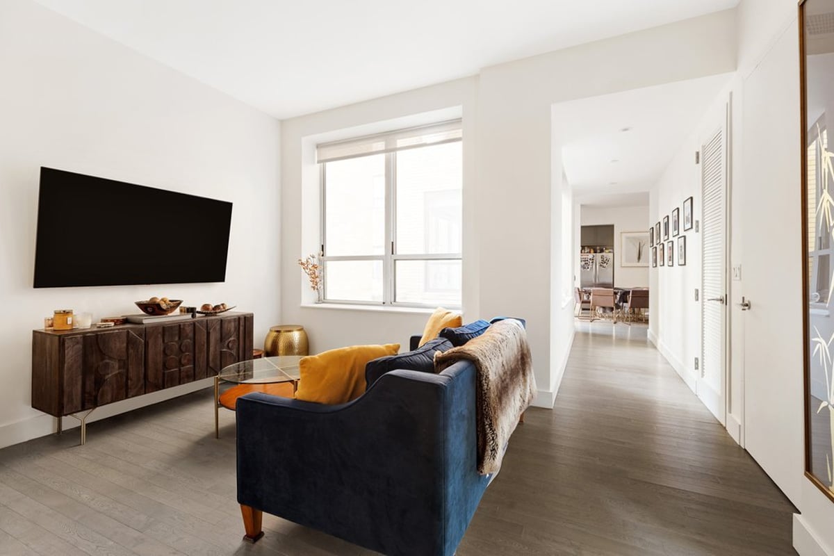 Photo for NINE52 - 416 West 52nd Street Condominium in Midtown West, Manhattan