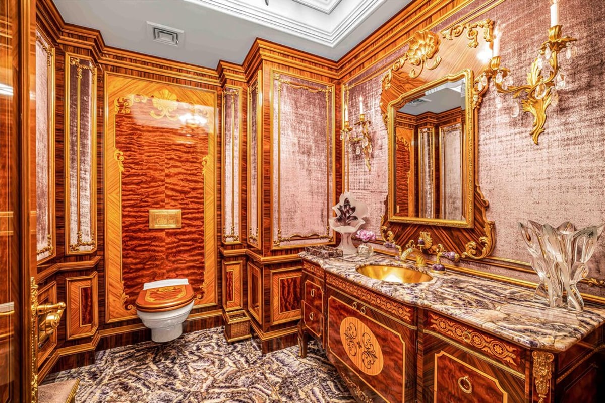 Photo for Trump Tower - 721 Fifth Avenue Condominium in Midtown, Manhattan