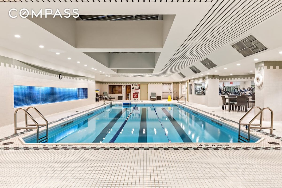 Photo for The Bromley - 225 West 83rd Street Condominium in Upper West Side, Manhattan