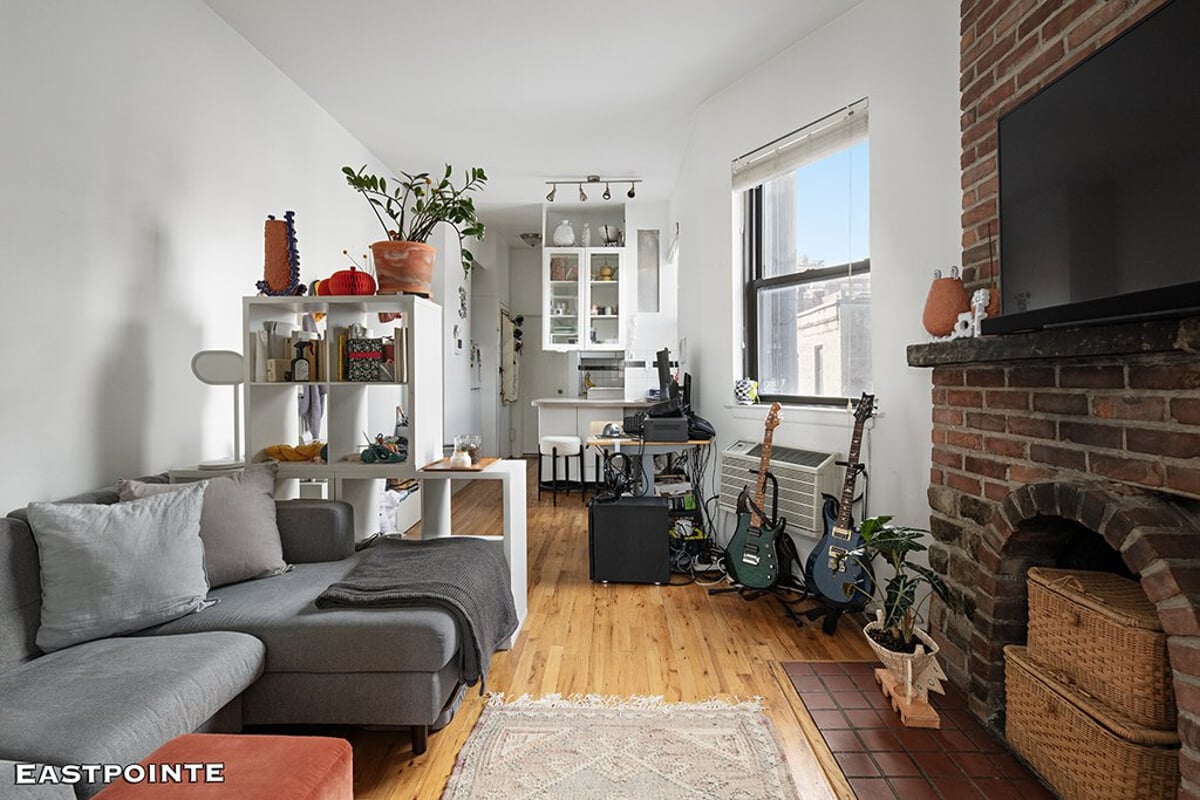 Photo for 252 West 20th Street - 252 West 20th Street Cooperative in Chelsea, Manhattan