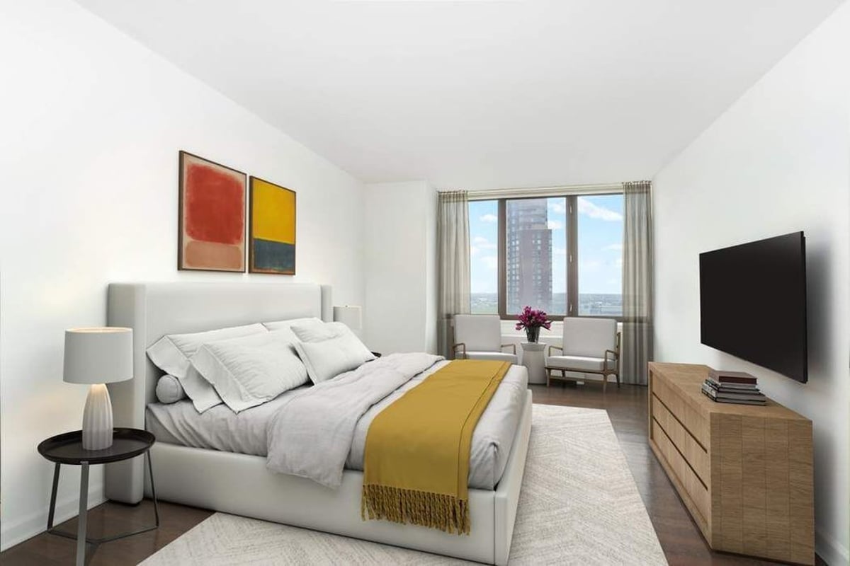 Photo for The Oxford - 422 East 72nd Street Condominium in Upper East Side, Manhattan