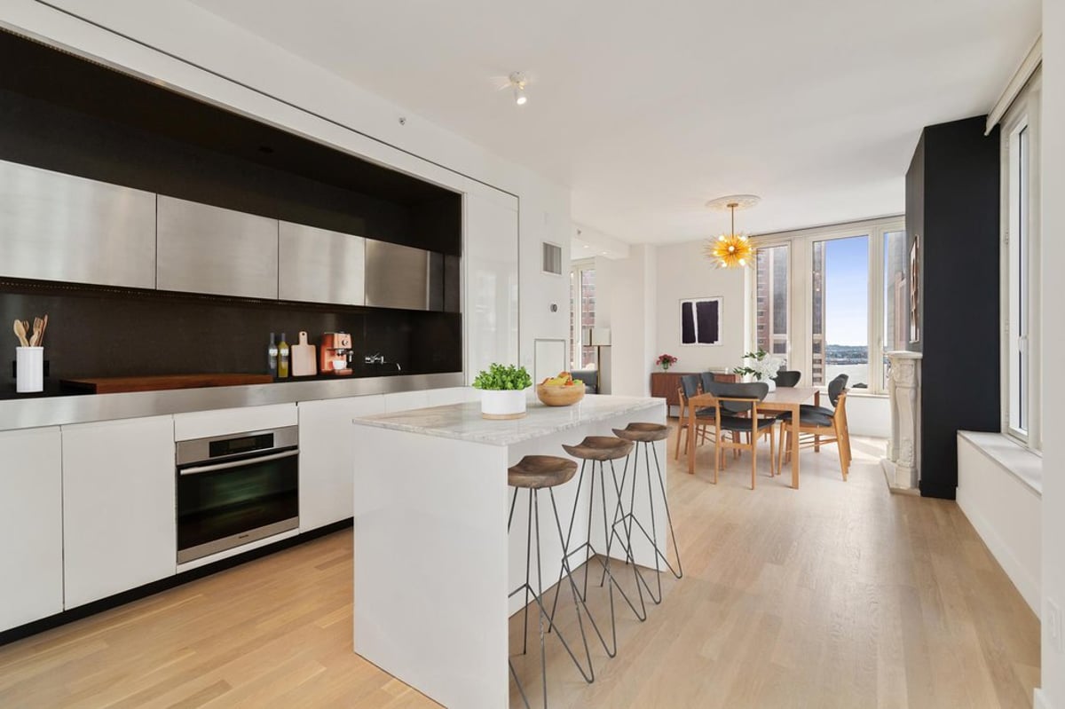 Photo for William Beaver House - 15 William Street Condominium in Financial District, Manhattan