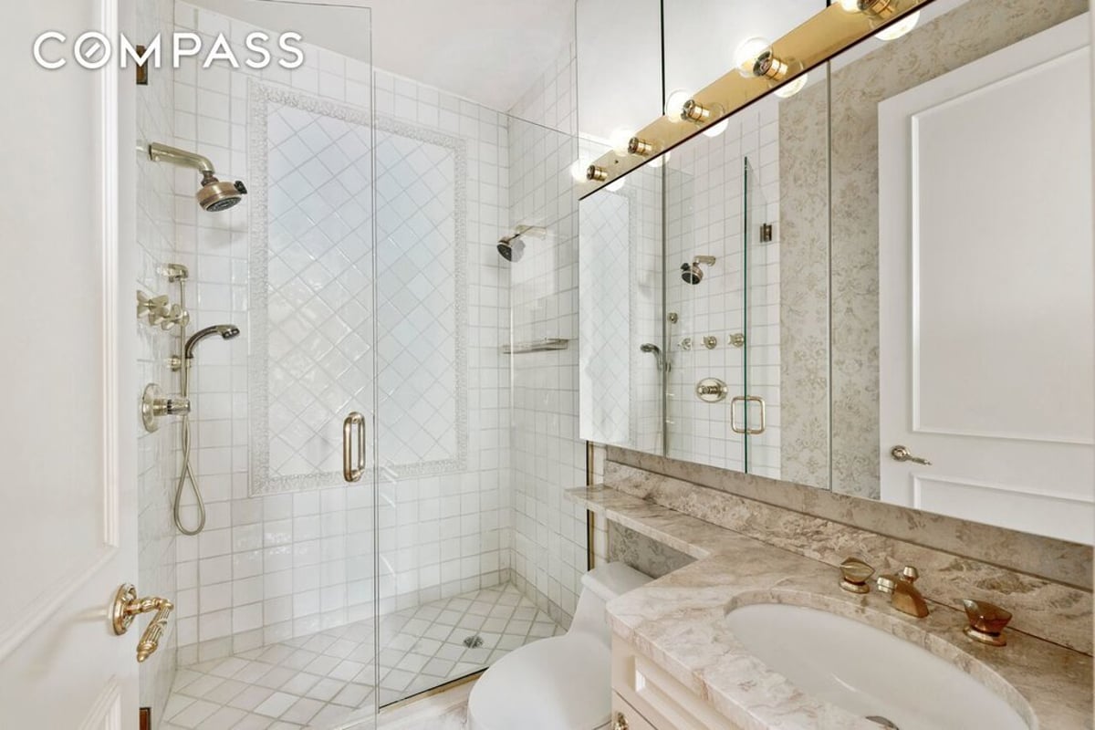 Photo for The Belaire - 524 East 72nd Street Condominium in Upper East Side, Manhattan