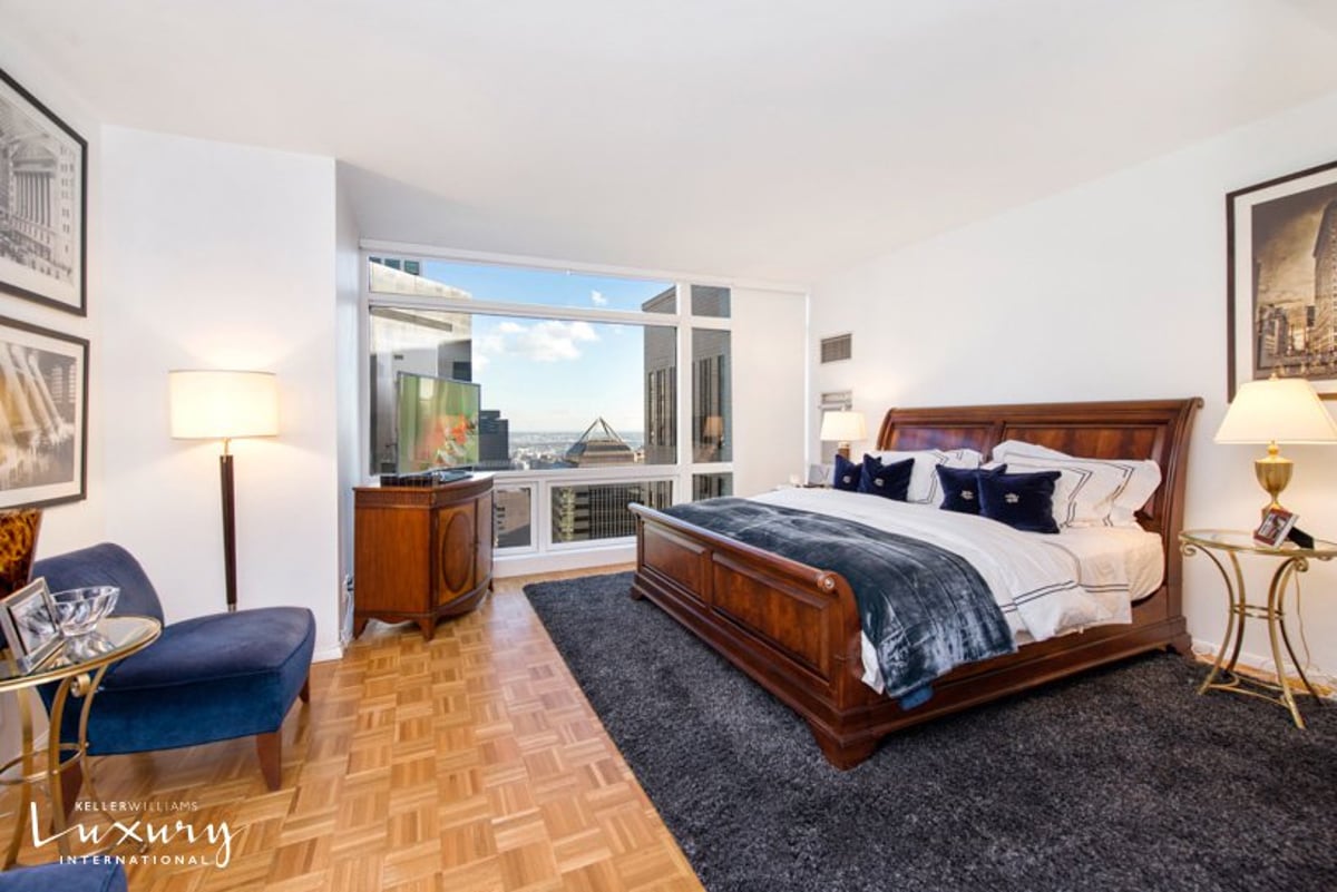 Photo for Trump Tower - 721 Fifth Avenue Condominium in Midtown, Manhattan