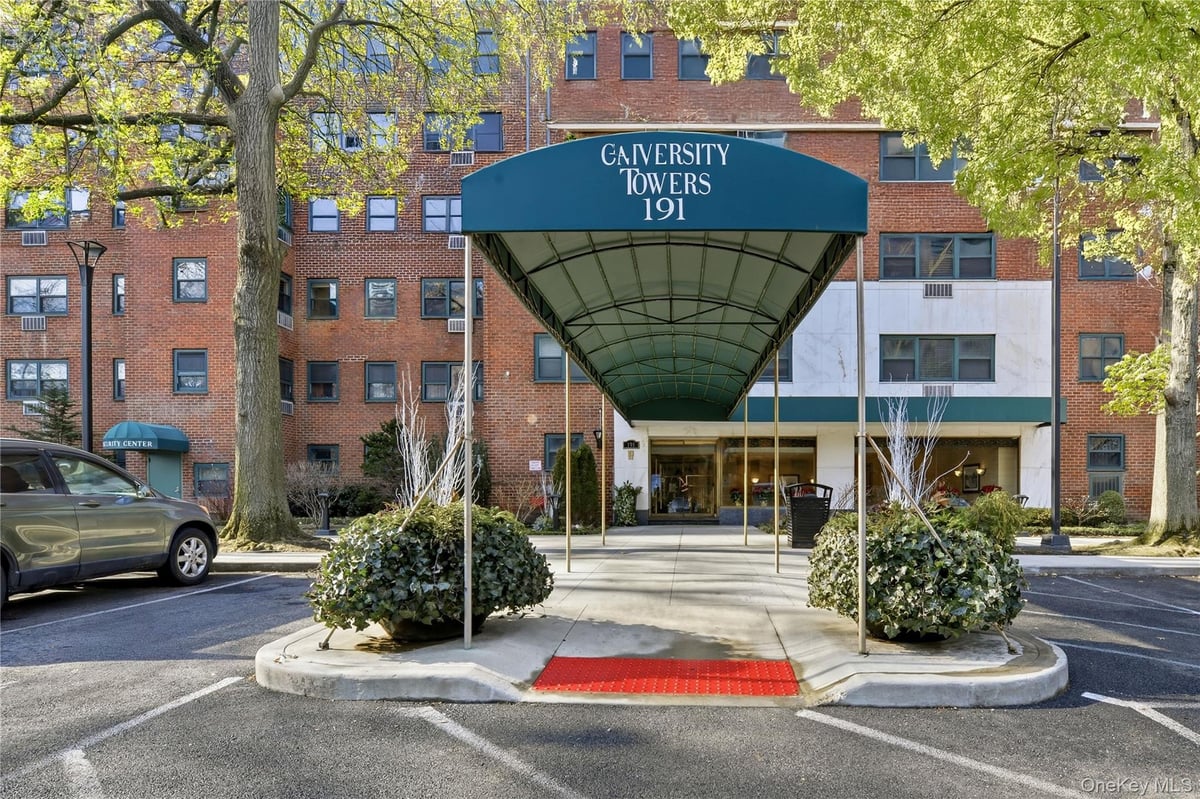 Photo for University Towers - 191 Willoughby Street Cooperative in Downtown Brooklyn, Brooklyn